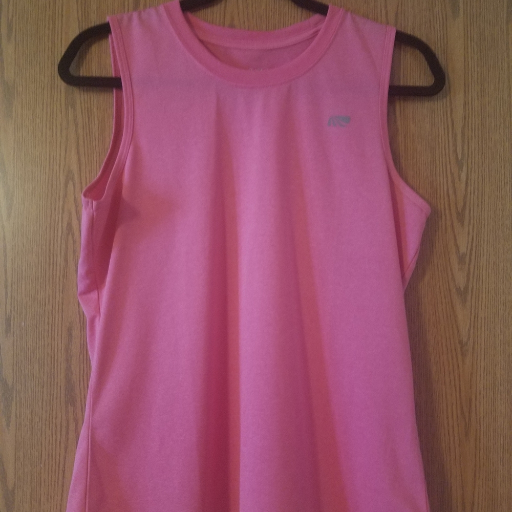 Marika Tej Dry Wik Performance Tee Size Medium